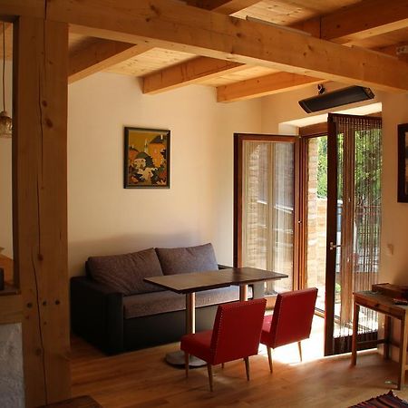 Cirfandli Vendeghaz Apartment Pecs Luaran gambar